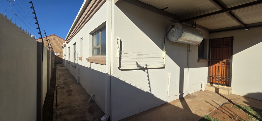 3 Bedroom Property for Sale in New Park Northern Cape